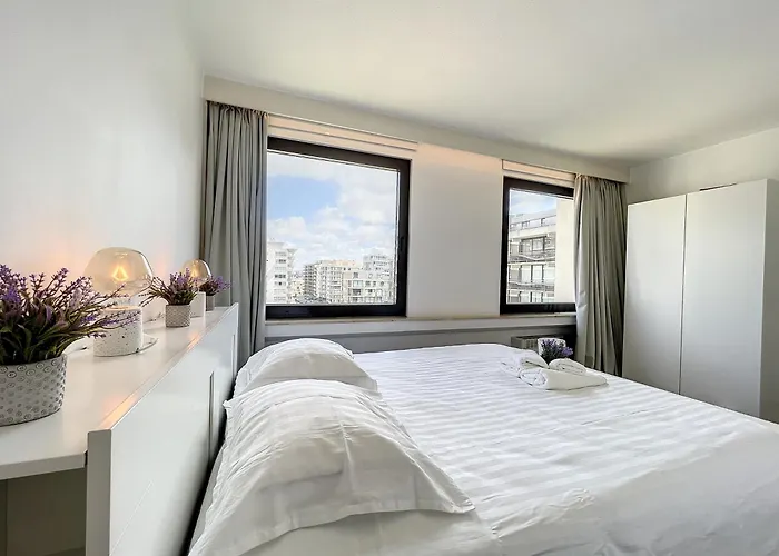 Flat Sun - * De Panne